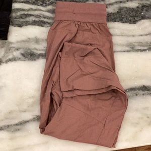 Lululemon dance studio style joggers size 0